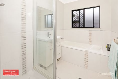 Property photo of 11 Carter Close Smithfield QLD 4878