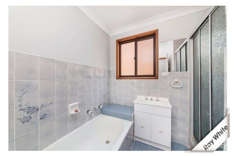 Property photo of 8 Dane Close Calwell ACT 2905