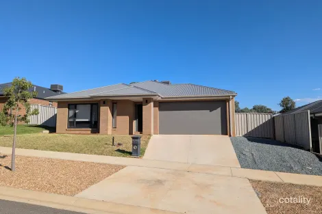 54 Hurley Cct, Baranduda, VIC 3691