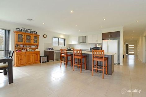 Property photo of 51 Malua Circuit Sandhurst VIC 3977