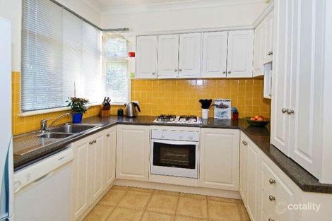 145 Karingal Dr, Briar Hill, VIC 3088