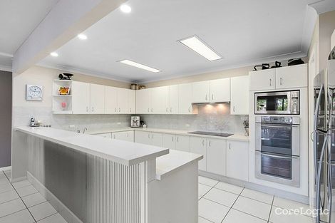 Property photo of 19 Mako Avenue Birkdale QLD 4159