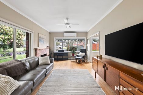 Property photo of 26 Jones Crescent Rosanna VIC 3084