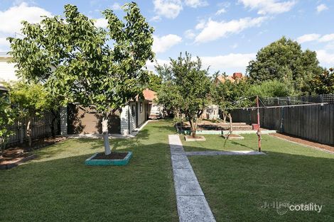 Property photo of 18 Tanner Grove Northcote VIC 3070