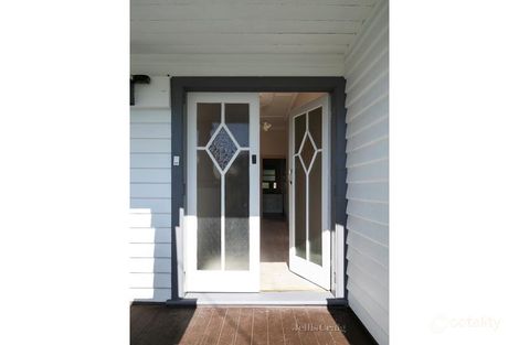 Property photo of 18 Tanner Grove Northcote VIC 3070