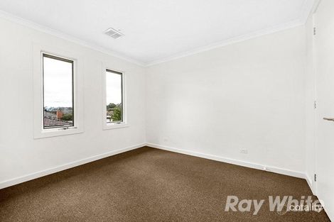 Property photo of 2/47 Mayfield Drive Mount Waverley VIC 3149