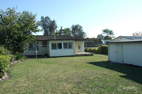 Property photo of 9 Western Avenue Newborough VIC 3825