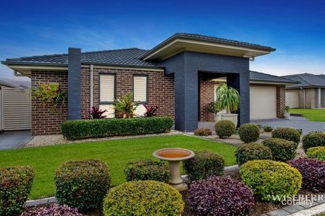 Property photo of 4 Merimbula Place Woongarrah NSW 2259