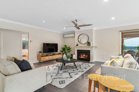 Property photo of 9 Gidgee Court Wantirna South VIC 3152
