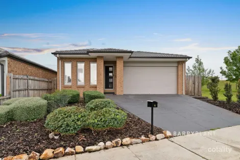 5 Teressa Way, Pakenham, VIC 3810