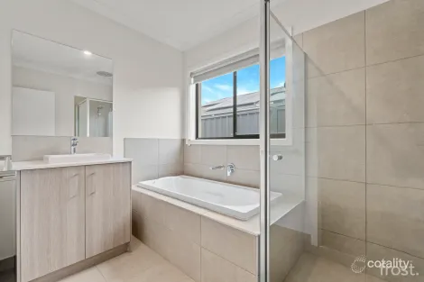 Property photo of 11 Nettle Street Wallan VIC 3756