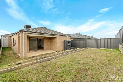 Property photo of 11 Nettle Street Wallan VIC 3756