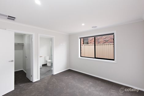 Property photo of 24 Masters Drive Winter Valley VIC 3358