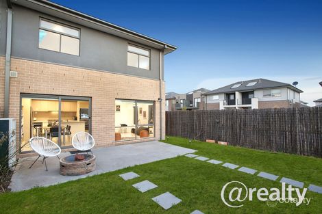 Property photo of 2 Barncroft Crescent Keysborough VIC 3173