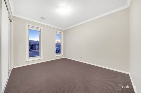 Property photo of 27 Finlay Avenue Harkness VIC 3337