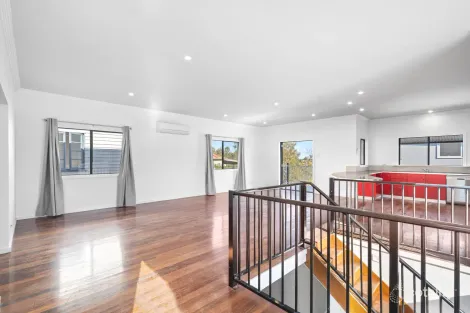 Property photo of 8 Shaw Street Bardon QLD 4065