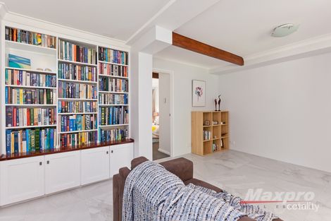 Property photo of 33 Iveston Road Lynwood WA 6147