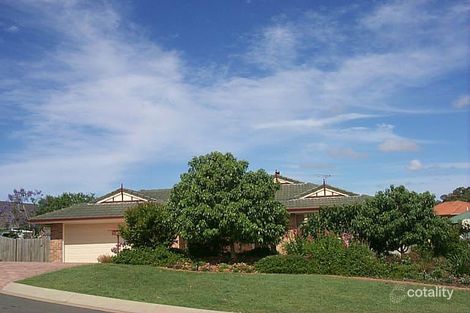 8 Kahli Pl, Carseldine, QLD 4034