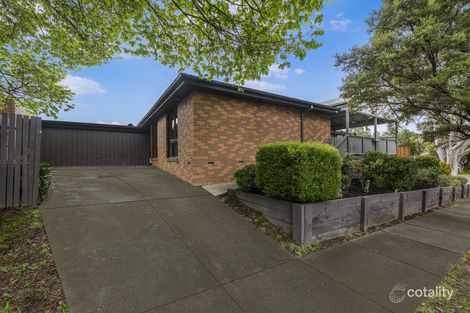 Property photo of 8 Avonwood Close Wantirna South VIC 3152
