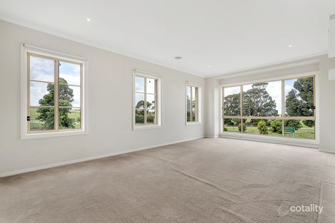 Property photo of 14 Strathallan Grove Craigieburn VIC 3064