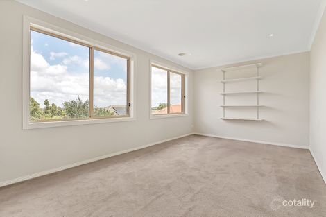 Property photo of 14 Strathallan Grove Craigieburn VIC 3064