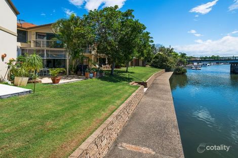 Property photo of 30/100 Morala Avenue Runaway Bay QLD 4216