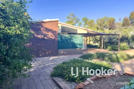 Property photo of 8 Hillside Gardens Desert Springs NT 0870