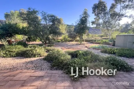 Property photo of 8 Hillside Gardens Desert Springs NT 0870