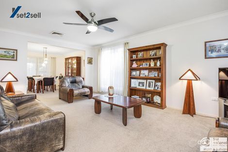 Property photo of 25 Springfield Crescent Bella Vista NSW 2153