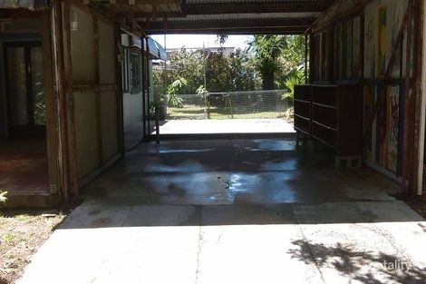 Property photo of 10 Ann Street Flying Fish Point QLD 4860