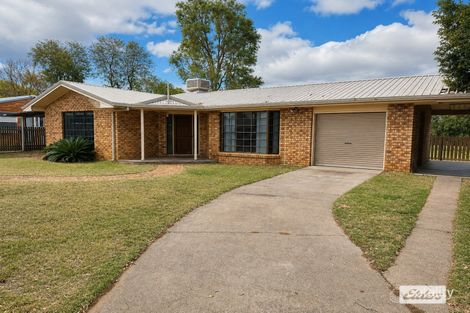 27 Zeller St, Chinchilla, QLD 4413