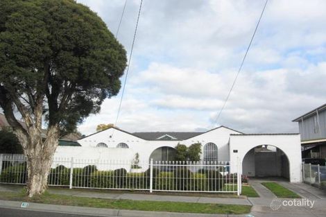 10 Ennismore Dr, Keysborough, VIC 3173