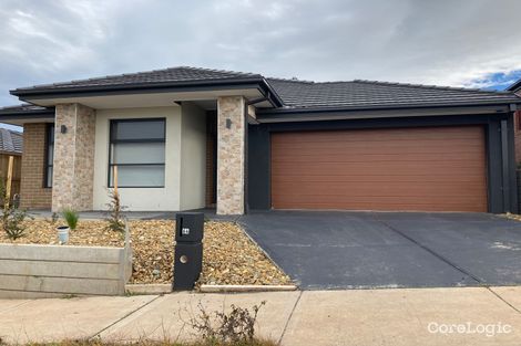 Property photo of 64 Nankeen Loop Beveridge VIC 3753