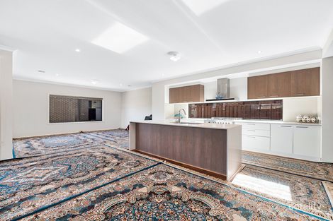 Property photo of 34 Parkhurst Drive Cranbourne East VIC 3977