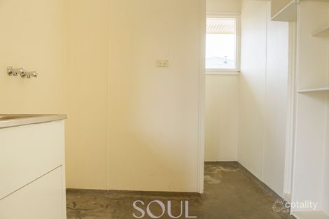 Property photo of 76 Ortella Street Griffith NSW 2680