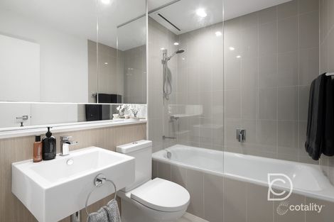 Property photo of 507N/5 Lardelli Drive Ryde NSW 2112