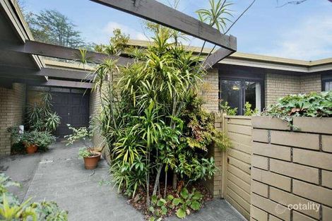 Property photo of 12 Inverness Way Balwyn North VIC 3104