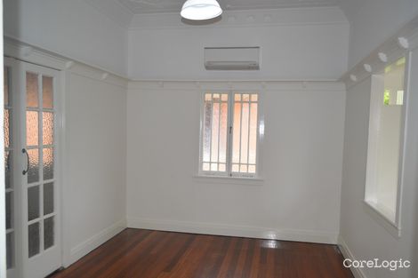 Property photo of 33 Young Street Annerley QLD 4103