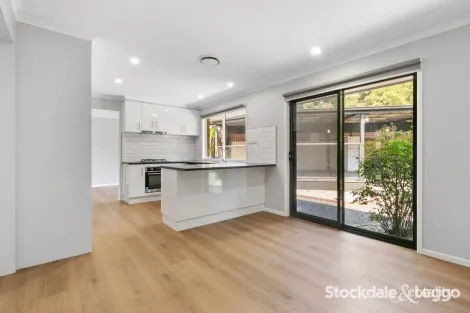 Property photo of 3 Lang Court Morwell VIC 3840