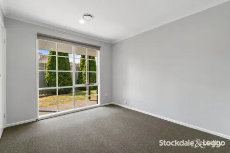 Property photo of 3 Lang Court Morwell VIC 3840