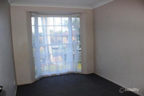 Property photo of 22 Harthouse Road Ambarvale NSW 2560