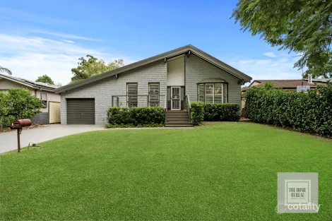 Property photo of 13 Books Crescent McGraths Hill NSW 2756