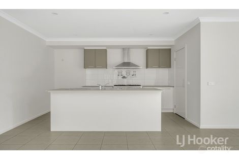 Property photo of 19 Trevor Crescent Truganina VIC 3029