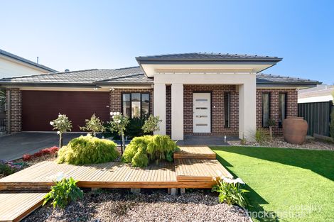 Property photo of 10 Cottesloe Boulevard Tarneit VIC 3029