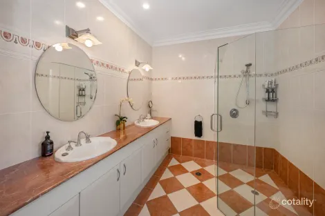 Property photo of 105 Crescent Road Hamilton QLD 4007