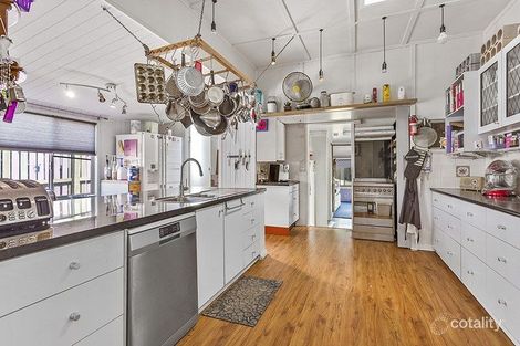 Property photo of 11 West Street Newtown QLD 4350