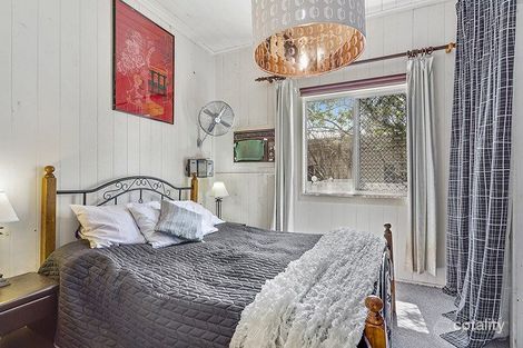 Property photo of 11 West Street Newtown QLD 4350