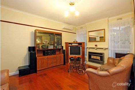 Property photo of 10 Mulgrave Street Reservoir VIC 3073