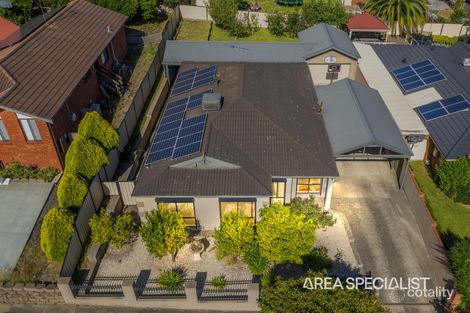 3 Steeple Pl, Endeavour Hills, VIC 3802