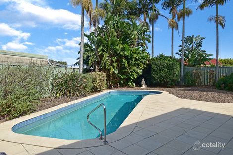 2 French Ct, Golden Beach, QLD 4551